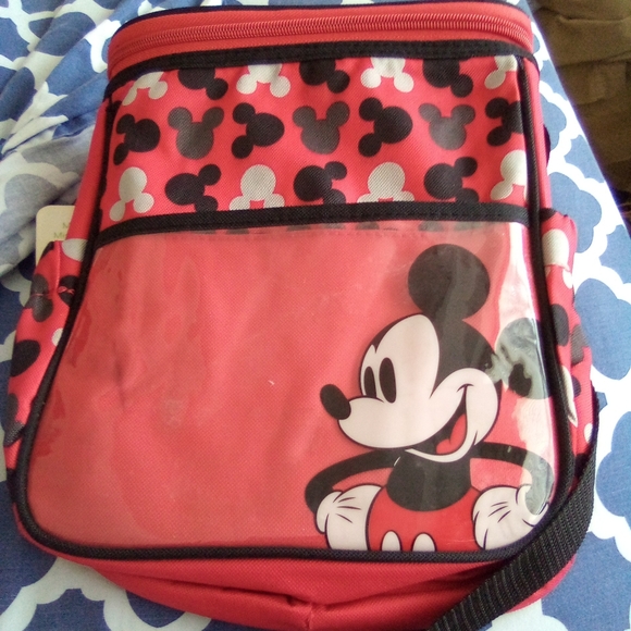 Despicable Me Universal Tablet Sleeve Blue Yellow Minion Zip Up 7X8in +free gift - Picture 4 of 8